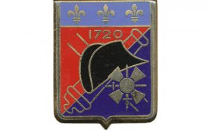 insigne_regimentaire_du_4e_regiment_d---artillerie-.jpg